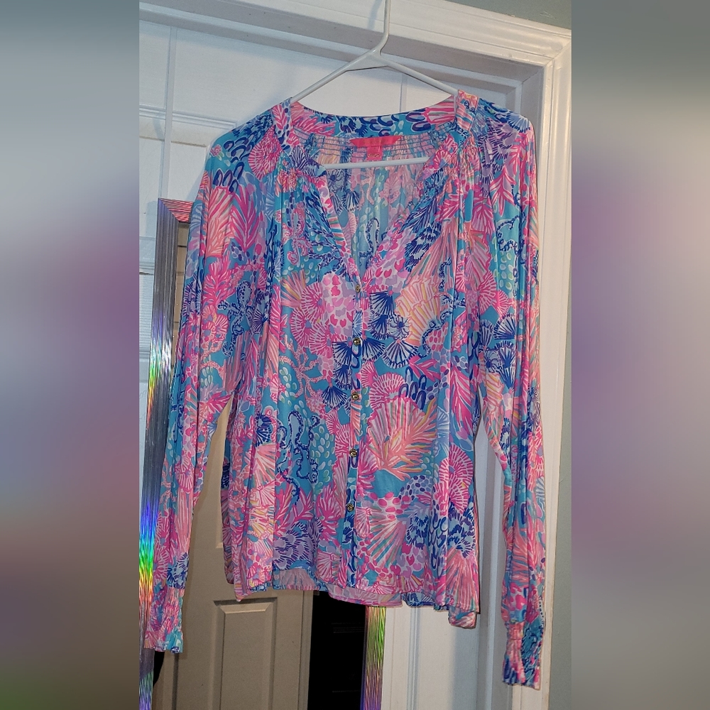 Lilly pulitzer Nolena Top "Splendor in the Sand"